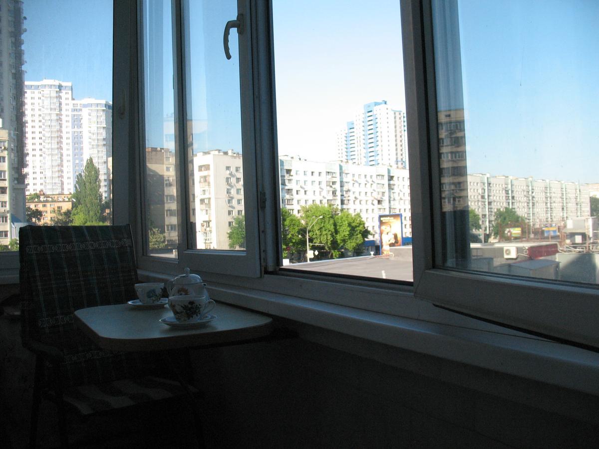 Apartments Near Politech 基輔 外观 照片